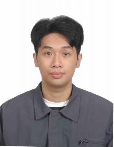 提供數學補習班台中服務的專家游巽貹