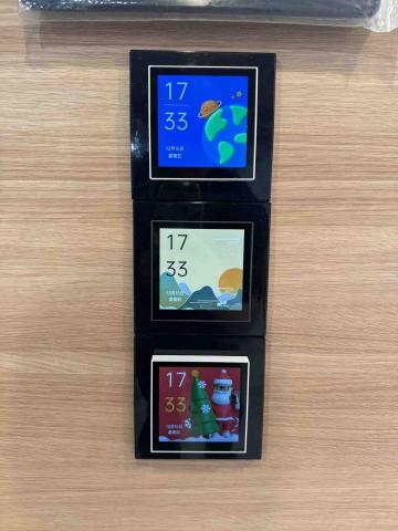 黃奕杰 - 此案例採用智慧開關取代傳統牆面多孔配置，整合燈光、窗簾與冷氣控制，搭配客製化場景設定，簡化操作動線，外觀極簡，與空間設計完美融合。開關位置經過設計師與屋主討論，符合生活使用習慣、長輩也能輕鬆上手。