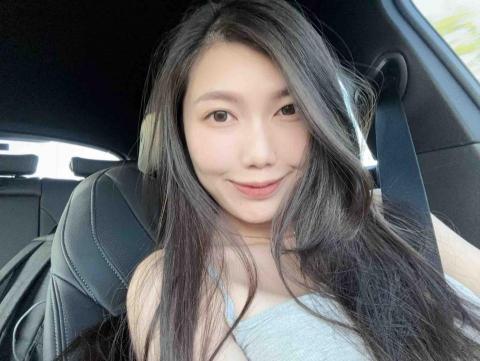 提供遛狗绳服務的專家子柔