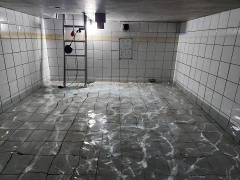 邱主任 - 清洗前