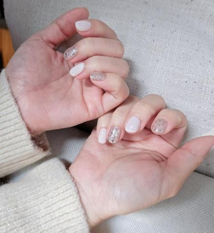 Nailqoo - 璀璨和白的搭配