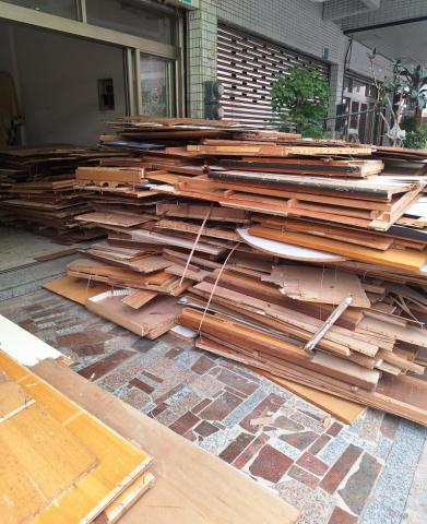 廣誠環保企業社 - 住家裝潢拆除+清運