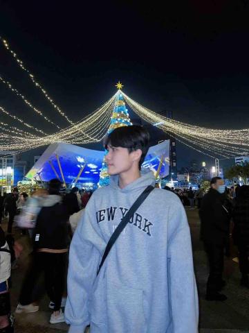 提供113學測數學服務的專家李丞凱