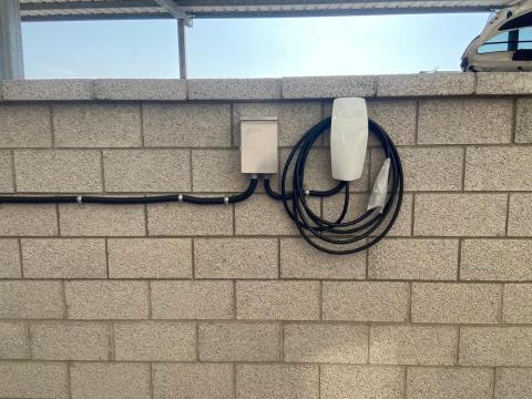 超馳電力系統 - 