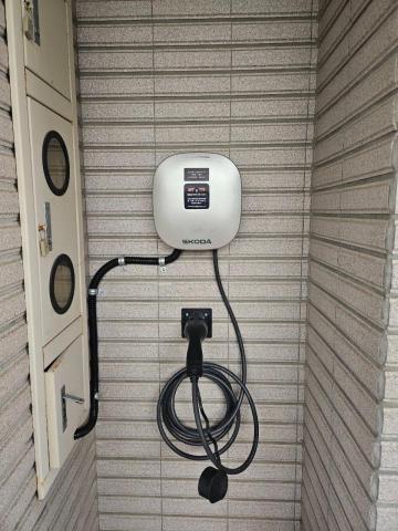 超馳電力系統 - 