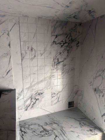 何中敏 - 淋浴間 何中敏 - 淋浴間