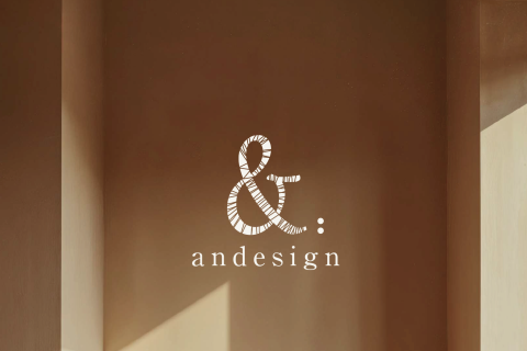 andesign - andesign 安＆設計事務所
NAMING: 
以我的名字 &ldquo;安 an&rdquo;跟 and 做結合，
an + and + design = andesign

設計可以是無限延伸，不只是平面，期許自己在設計的領域裡能不斷和其他新事物做挑戰
能夠 我 ＆ 其他有趣的事物蹦出新的火花！

視覺以 ＆ 符號作為識別，由針線刺繡而成的視覺效果代表每個合作都用線串起而成的 ＆：＿＿＿＿＿＿