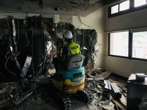 星賜拆除工程 - 16F醫療大樓內裝拆除工程