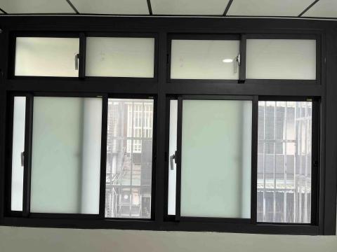 立鑫鋼鋁有限公司 - 