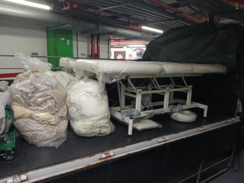 【誠昱運輸】～專業運輸/搬家/物流~ - 美容床搬運