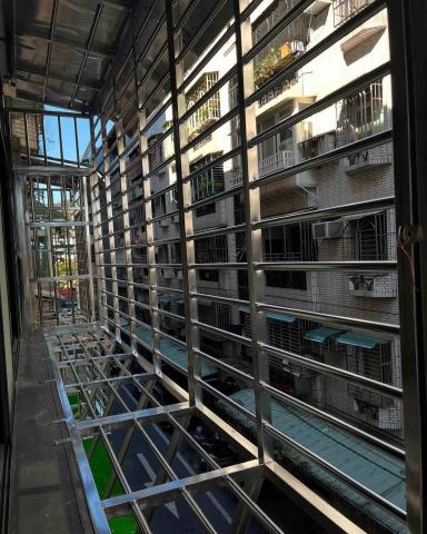 立鑫鋼鋁有限公司 - 