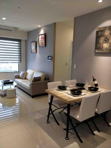 劉易宗 - 苓雅區大樓實品屋裝修