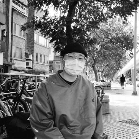 提供孫盛希服務的專家郭