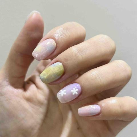 yy nail - 