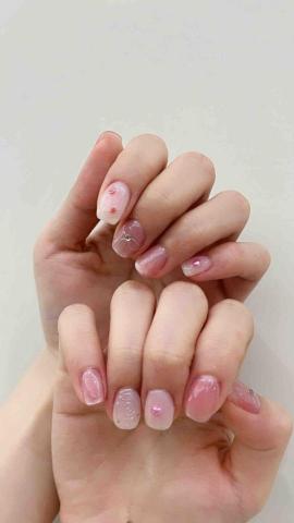 yy nail - 
