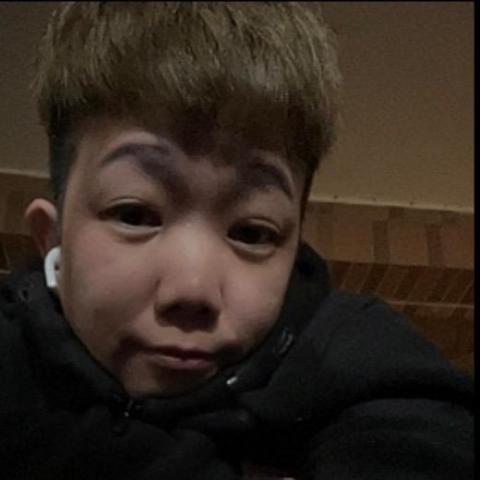 提供北投按摩店服務的專家Sheng