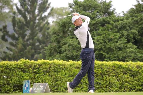 Lisa Yu - 高爾夫球活動