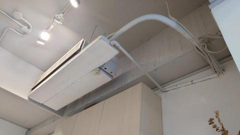 立大清潔坊 - 挑高的吊隱式冷氣.也可以清洗喔.