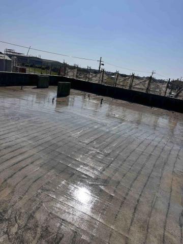 泓宇工程實業社 - 屋頂PU防水（底漆