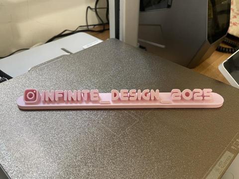 ∞無限設計.2D.3D建模&教學.3D列印.3D掃描 - ? 品牌識別不只 LOGO,3D 名牌讓你更專業!
這次特別設計的 3D 列印桌牌,適合擺放在:
✅ 門市櫃檯 – 提升品牌感
✅ 市集擺攤 – 讓顧客一眼認出
✅ 社群直播 – 直接放桌上宣傳 ∞無限設計.2D.3D建模&教學.3D列印.3D掃描 - ? 品牌識別不只 LOGO,3D 名牌讓你更專業!
這次特別設計的 3D 列印桌牌,適合擺放在:
✅ 門市櫃檯 – 提升品牌感
✅ 市集擺攤 – 讓顧客一眼認出
✅ 社群直播 – 直接放桌上宣傳