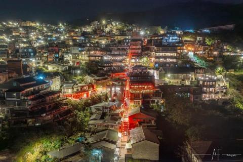 風的視角空中攝影 - 九份夜景空拍