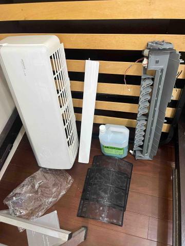 百億能量 - 內機清洗過程拆卸的零件