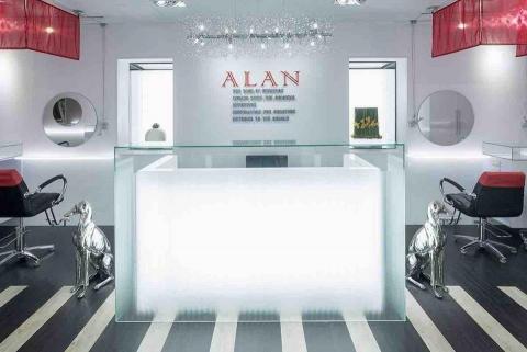 潔光集團. 概念空間設計 - 獲獎設計沙龍，專屬你的頂級美學儀式

融合得獎權威感與客製化尊榮體驗