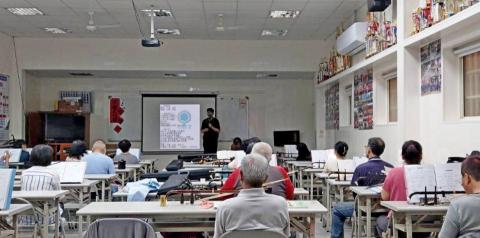 鄭凱文 - 二胡樂器知識講座