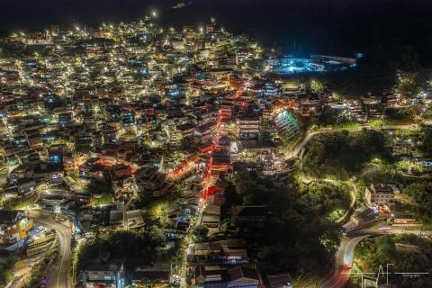 風的視角空中攝影 - 九份夜景空拍
