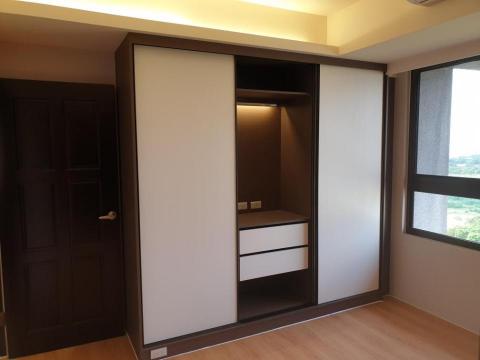 林志仁 - 拉門衣櫥