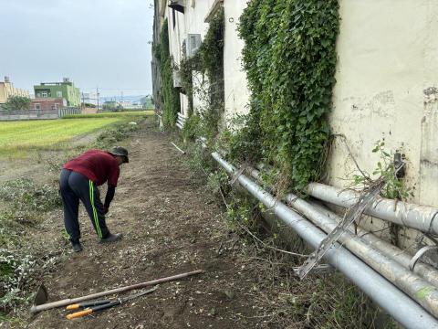 金順利工程行 - 農地割草