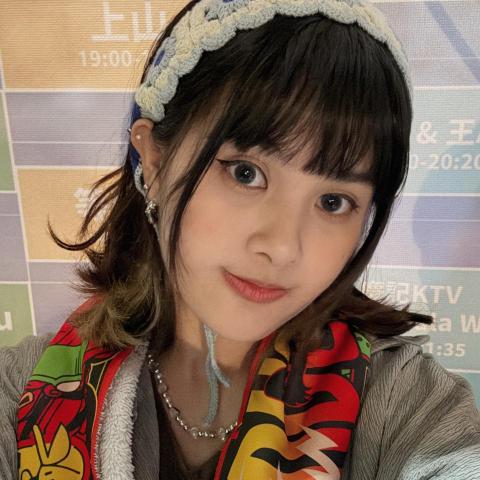 提供兒童美術班服務的專家Purin