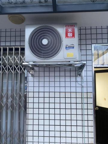 健順冷氣行 - 外機安裝實例。
