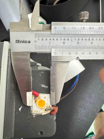 陳又健/翔奕水電企業社 - LED光源燒毀更換