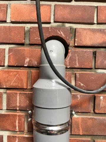 宏晧防水 - 外牆排水管施工前