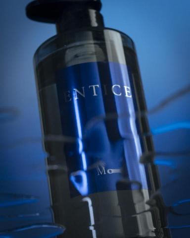 劉穆青 - 更多作品請洽/ 
web: https://glitchphotography.myportfolio.com/
linktree: linktr.ee/glitch_photography_studio