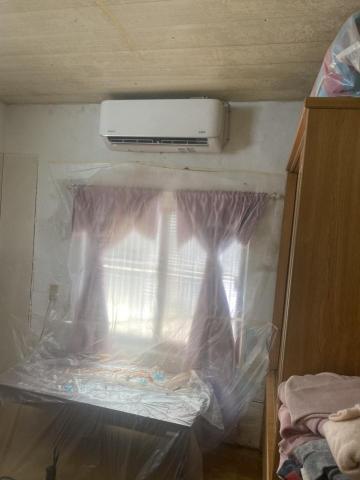 健順冷氣行 - 壁掛冷氣安裝，使用防塵套保證客戶環境需求。