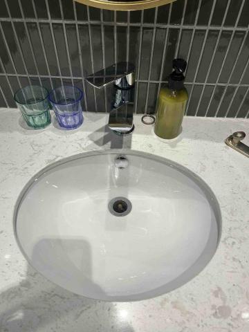 啟湧工程 - 臉盆龍頭安裝