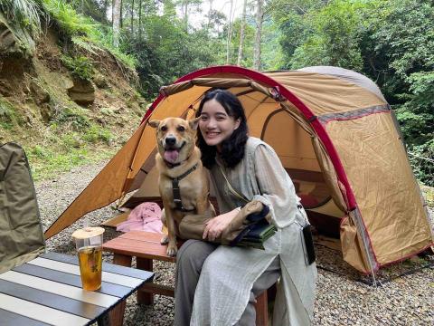 提供遛狗服務的專家吳雨澄