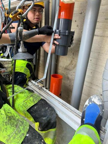 李濯承 - 外牆管線漏水 重新配管