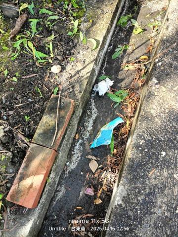 樹屋喘息文創小棧 - 