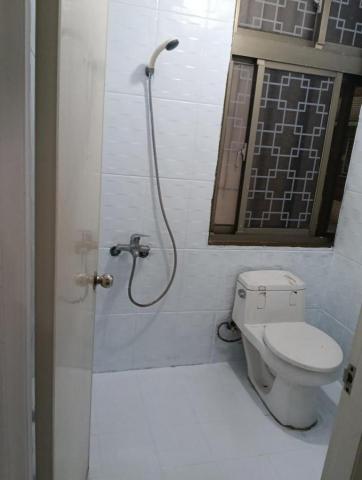 陽光街角郭先生 - 浴廁磁磚改色