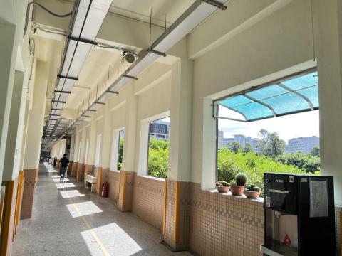 億格勝工程有限公司 - 油漆及採光罩工程