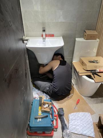 張政富 - 臉盆安裝
