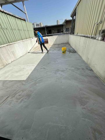 通和興工程有限公司 - 屋頂防水施工前