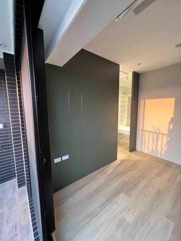 威景空間設計工作室 - 主臥床頭