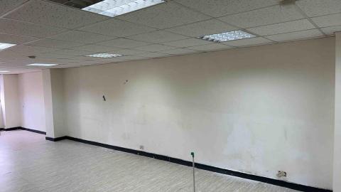 WeiCheng Liao - 壁癌刮除補土