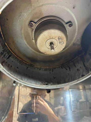 莊維豪 - 抽油煙機清洗後