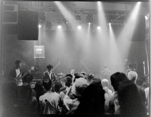 陳品任(電/木吉他教學) - 