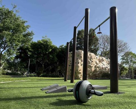 潤氏伯爵 RUUN SPA GYM - 喜歡戶外的夥伴公園也可以訓練 潤氏伯爵 RUUN SPA GYM - 喜歡戶外的夥伴公園也可以訓練